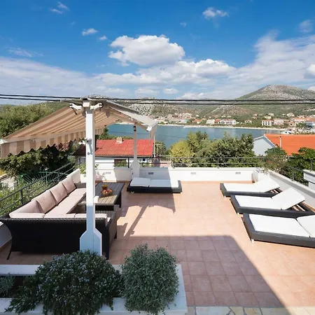 Silvio بيت للعطل *