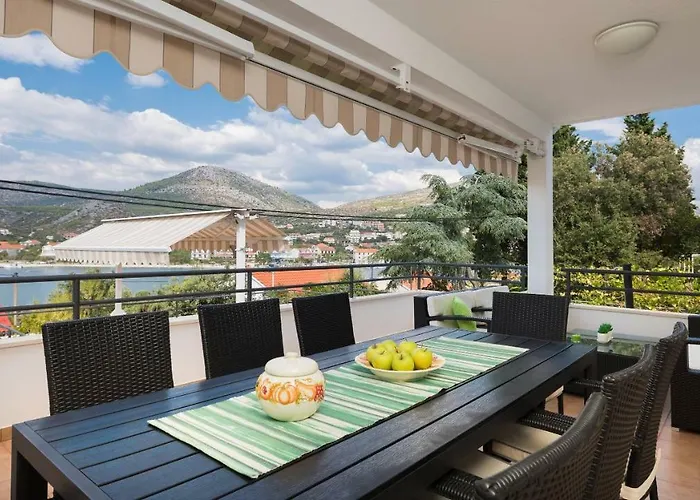 بيت للعطل Silvio سيغيت فغانييتْسا