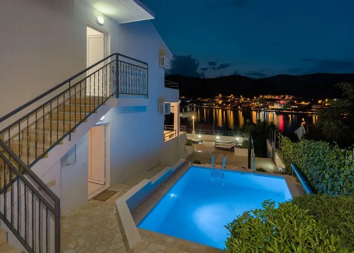 بيت للعطل Silvio